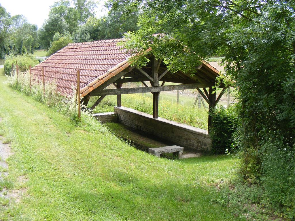 La Petite Maison Crezieres Стая снимка