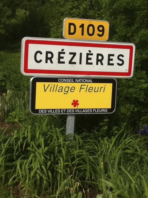 La Petite Maison Crezieres Стая снимка